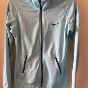 Long sleeve Nike to medium